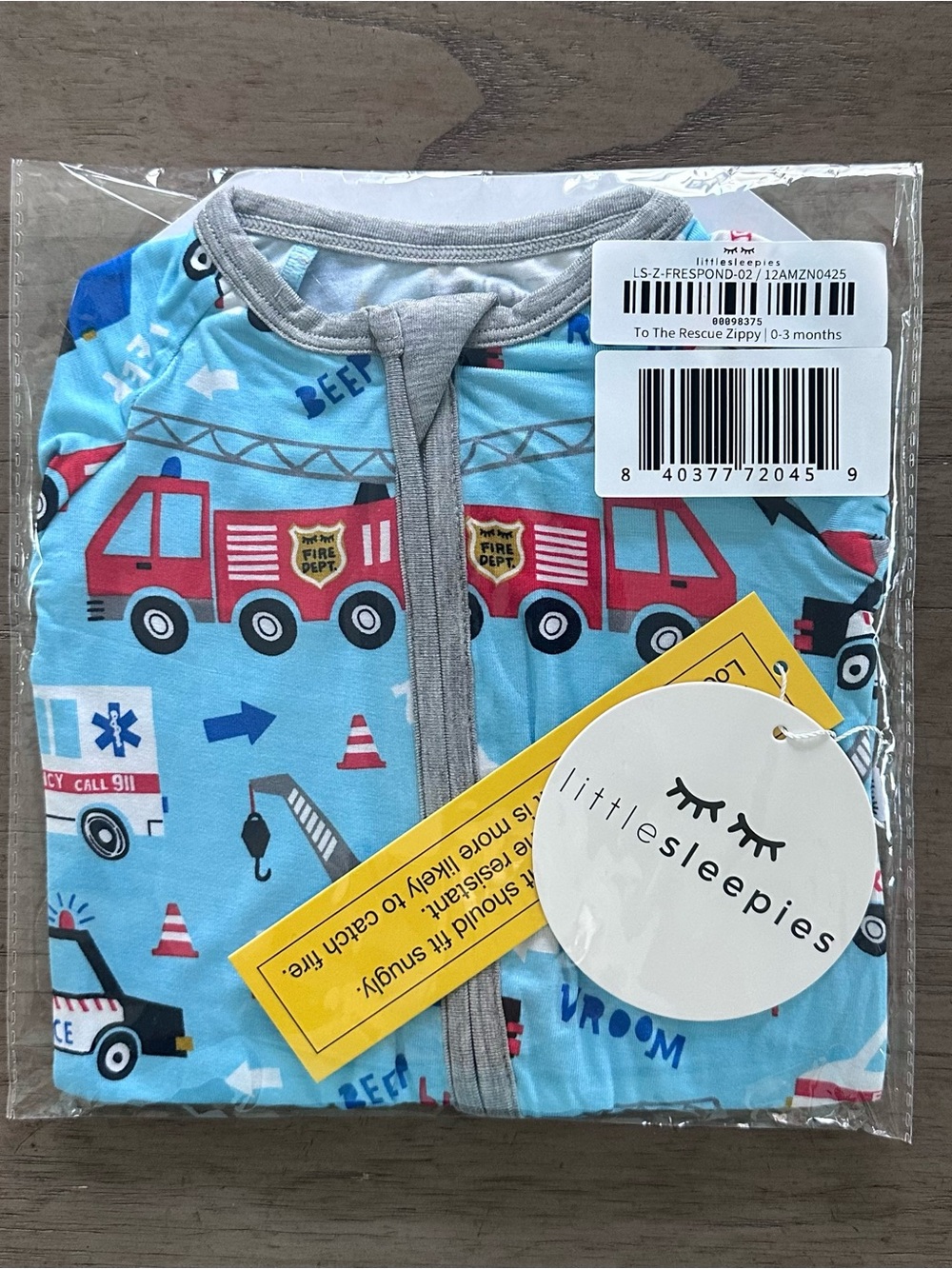 Little Sleepies To The Rescue 🚓 🚒 Bamboo Zippy Size 0-3 Months Long Sleeve NWT
